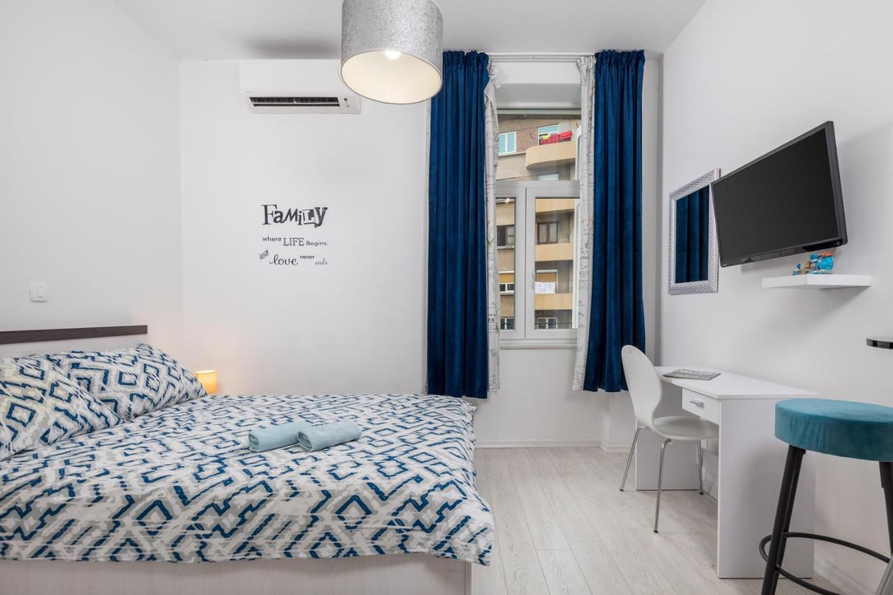 Studio Apartments Fran'S غييكا المظهر الخارجي الصورة