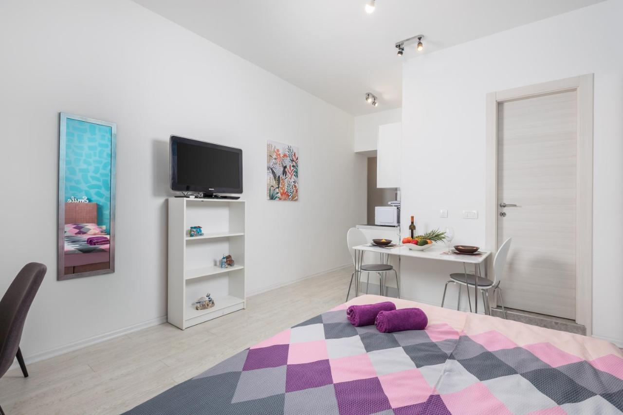 Studio Apartments Fran'S غييكا المظهر الخارجي الصورة